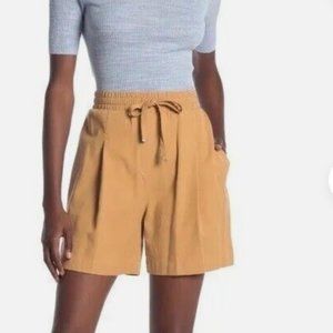 Donna Karan Pull On Shorts‎ in Desert Sand, Size XL, NWT